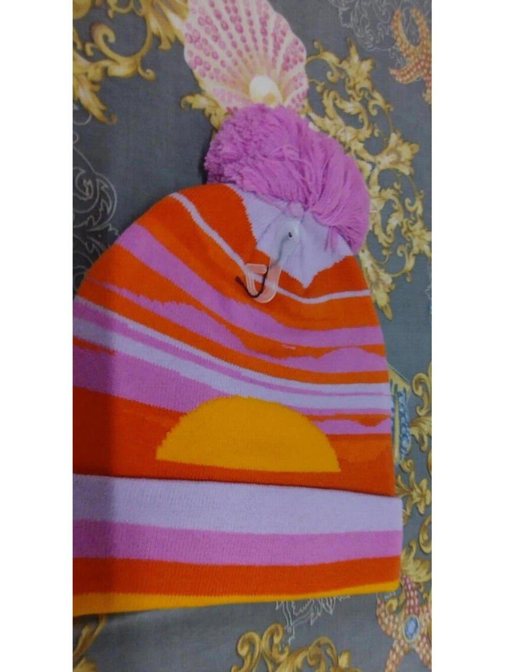 NEW Beanie Sun Sunrise Scene Vibrant Happy Colors Yellow Orange Pink Retro 70s - Picture 11 of 15
